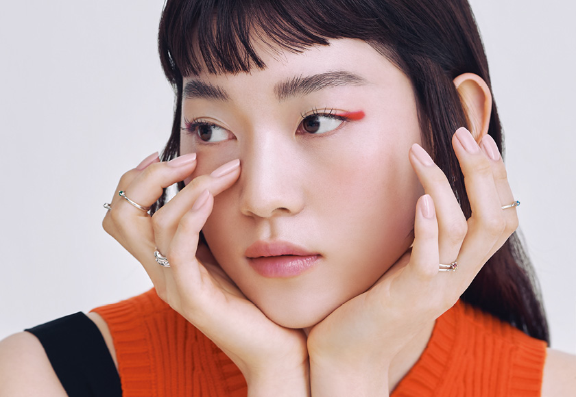 이른 여름을 위한 쿨링 아이 메이크업