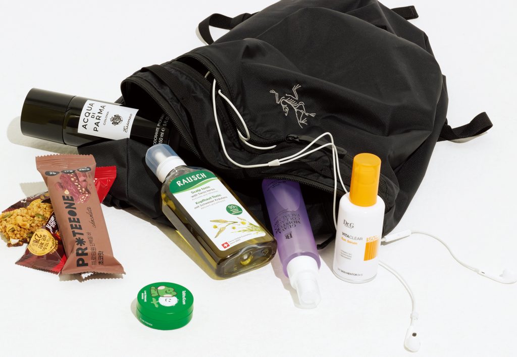 하이킹부터 라운딩까지, 아웃도어 뷰티 가이드